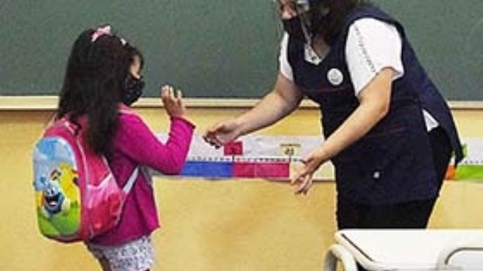 Más de 300 mil alumnos  regresaron a las aulas