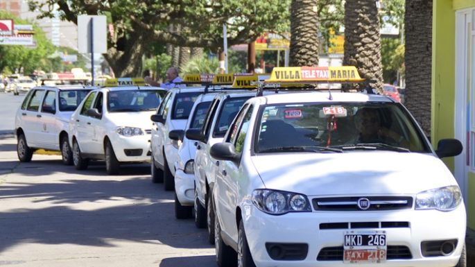 Taxistas anunciaron un paro de 24 horas