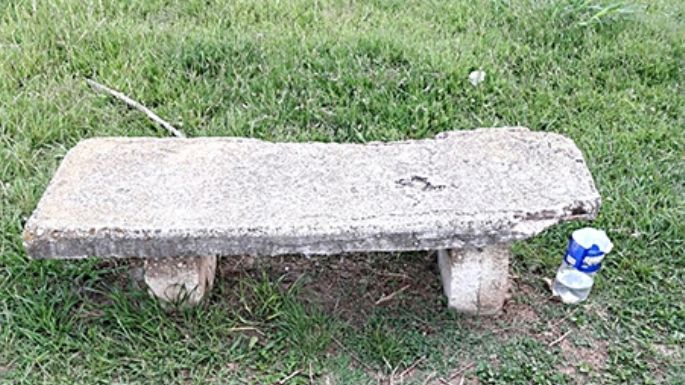 Bello Horizonte: quejas por el estado de la plaza y baldíos