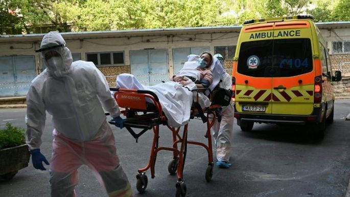Avanza la tercera ola en Europa, a un año de la pandemia