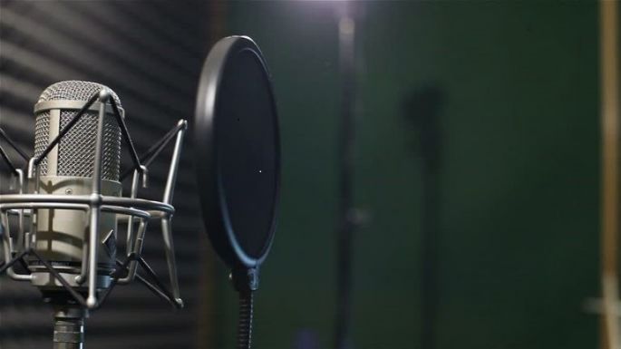 El productor musical dominicano Amauri Gil, lanza el monumental single CRYPTO