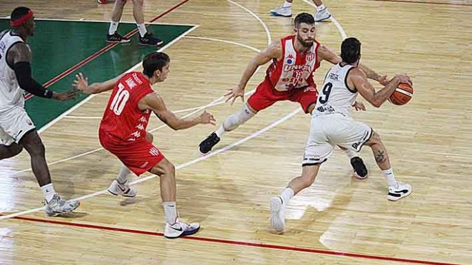 Ameghino no pudo con Unión