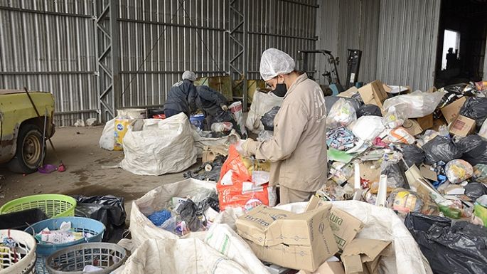 Buscan descentralizar el vertedero local trabajando con los MuniCerca