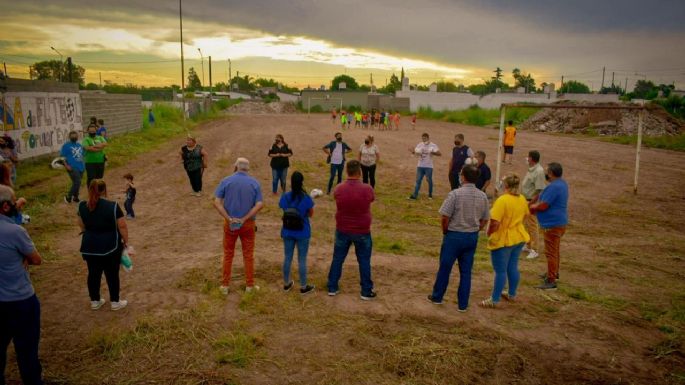 Municipio y vecinos recuperaron espacios públicos de barrio Los Olmos