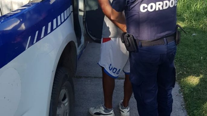 Dos detenidos: uno por un hurto y otro por violar una restricción
