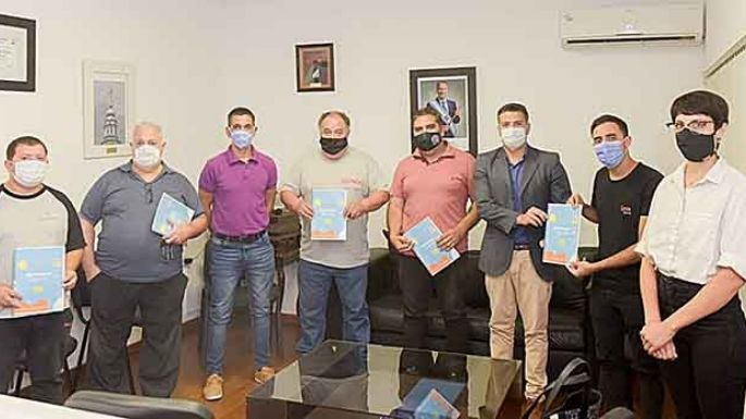 Encuentro con medios de comunicación