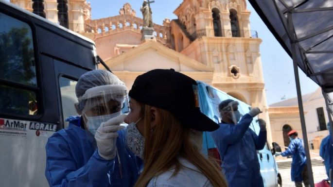 Coronavirus: Seis fallecimientos y 374 casos nuevos en Córdoba
