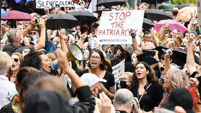 Escándalos sexuales salpican al Gobierno