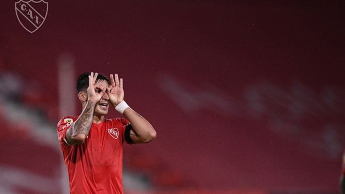 Independiente mira desde arriba con paso arrollador