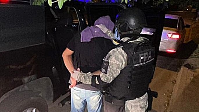 Intentó ocultar 218 dosis de droga