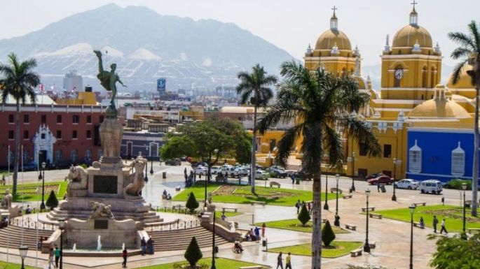 Descubrieron en Perú un mural prehispánico de 3.200 años