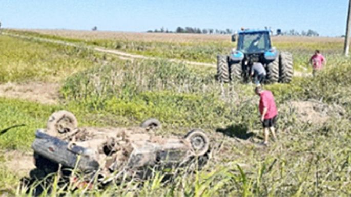 Murieron un adolescente y un hombre de 35 años en dos accidentes en el interior