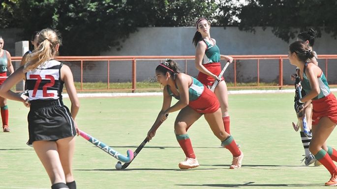 Triunfos con lluvia de goles