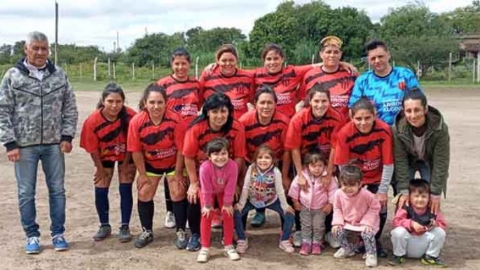 Las Infieles, Las Aguilas y Las Primas empiezan a mandar en la tabla