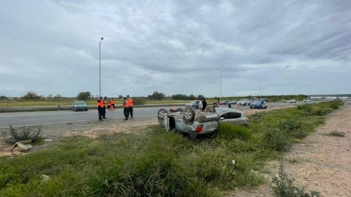 Robaron un celular tras un choque múltiple en la Circunvalación