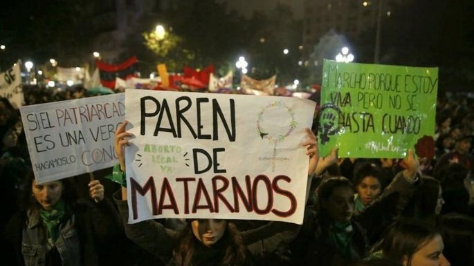 Una joven de 18 años quedó al borde de la muerte tras un ataque feroz de su novio
