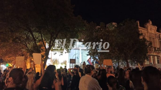 [8M - VIDEOS] Mujeres se movilizan en Villa María por la igualdad de derechos