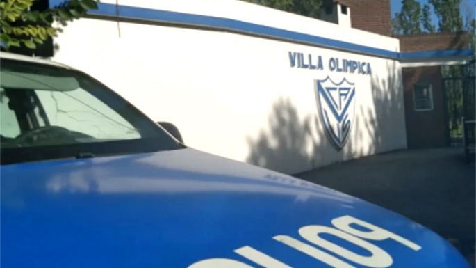 Vélez volvió a los entrenamientos con fuerte custodia policial