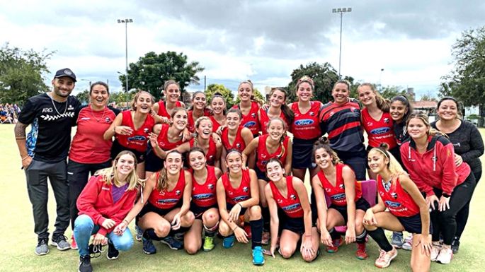 Las chicas del San Martín, campeonas en dos categorías