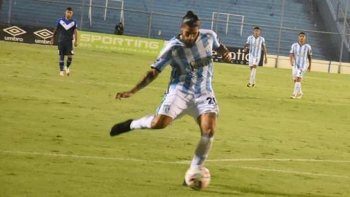 Vélez no hizo pie en Tucumán y cayó ante el local Atlético