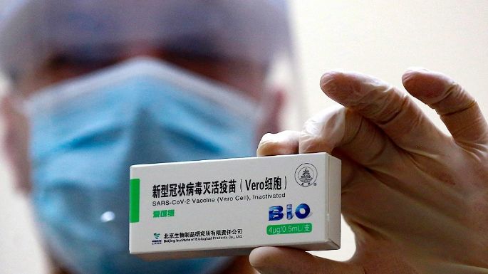 Apenas un 0,49% de vacunados con Sinopharm se contagió tras la primera dosis