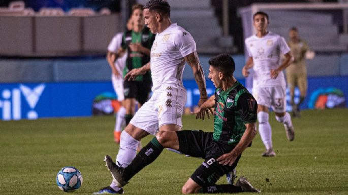 Racing festejó en los penales y pasó a octavos de final