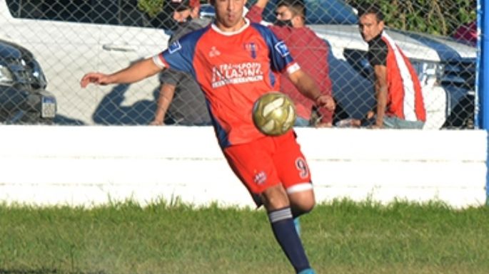 Ganó el Santo de Las Perdices y ahora es puntero en soledad