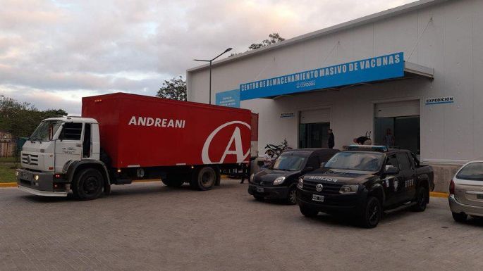 La Provincia recibió hoy 66.200 dosis de la vacuna AstraZeneca