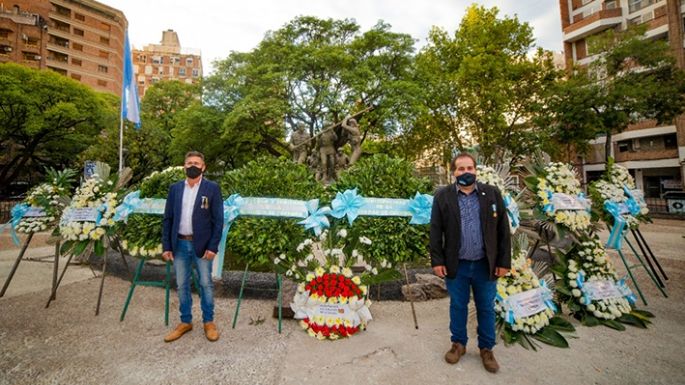 Ofrenda a los héroes