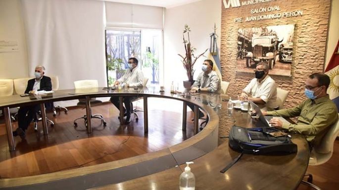 Llegaron dos mil dosis de la AstraZeneca y llegarían otras tantas de la Sputnik V