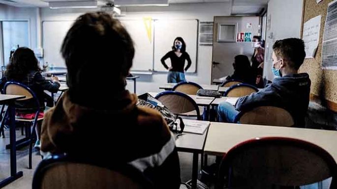 Presencialidad-virtualidad: ¿una disputa política?