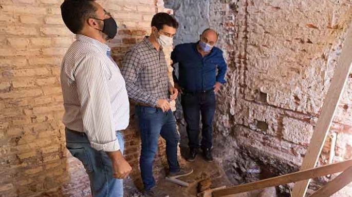 Provincia y municipio unifican estrategia para reparar escuelas