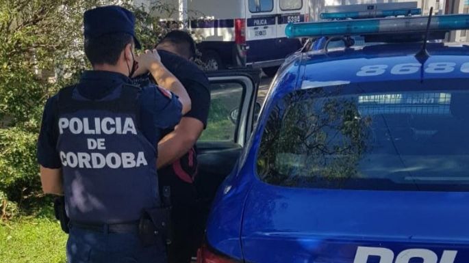 Detenido por violación de domicilio y desobediencia a la autoridad