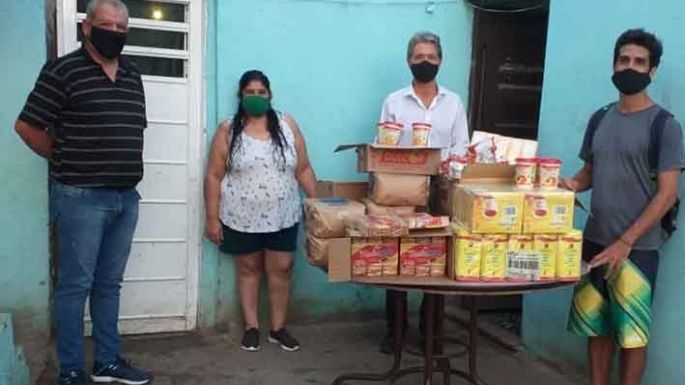 Bancarios llevaron dulces a un merendero