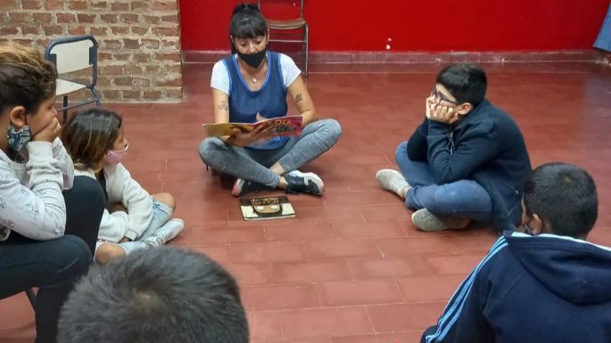 Villa Nueva brinda apoyo pedagógico a los niños de la ciudad
