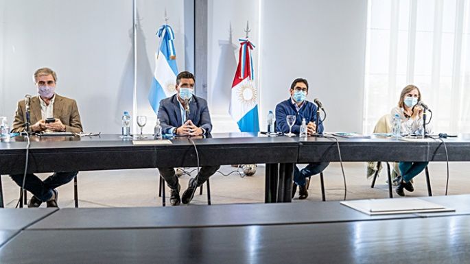 Ante los intendentes, Grahovac ratificó las clases presenciales