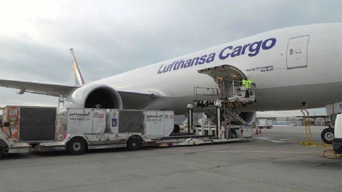 Llegó el vuelo de Lufthansa con casi 245 mil vacunas