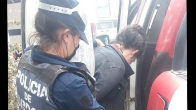 Detenida por agredir a policías