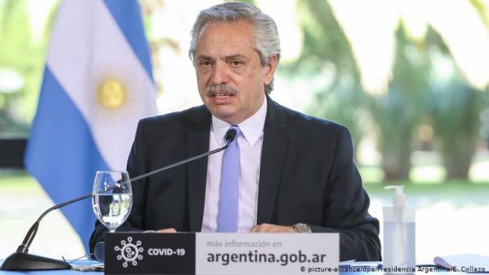 El presidente Alberto Fernández sigue "estable, sin síntomas y con evolución favorable"