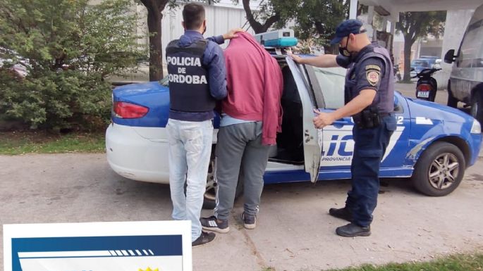 Detuvieron al supuesto autor del doble robo a una farmacia y otros locales