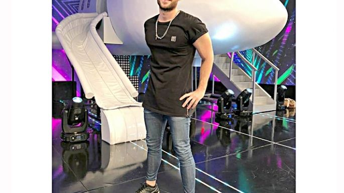 Bailarín de la ciudad en la tele nacional