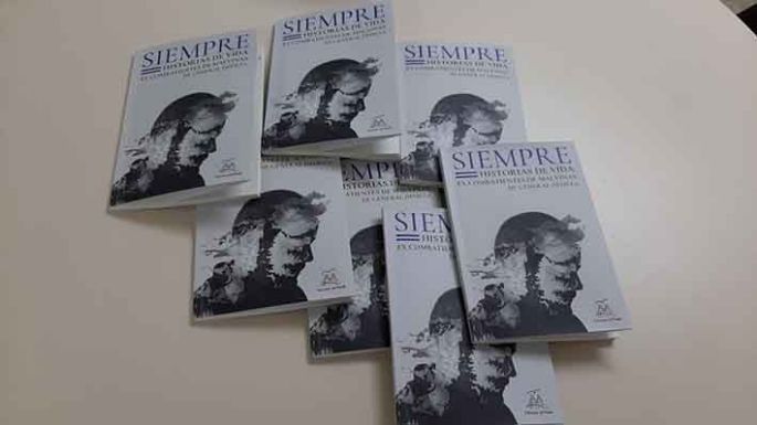 Ya está el libro "Siempre"