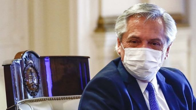 Fernández: "No hemos tenido contagios importantes en colegios"