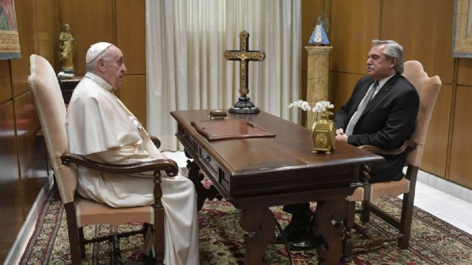 El Presidente se reunió a solas con el papa Francisco en el Vaticano