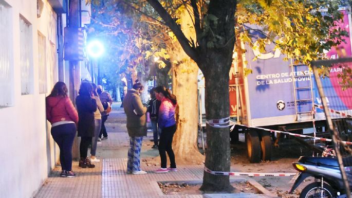 Se arruinaron cuatro dosis  y hubo otro pico de casos