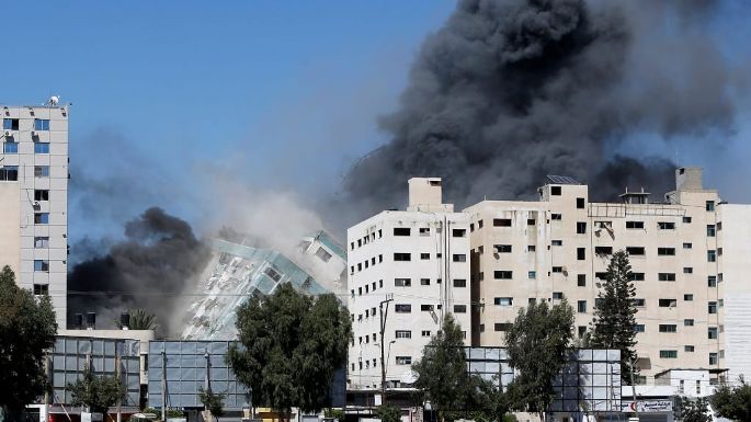 Israel bombardeó una torre en Gaza usada por Hamas como centro cibernético y de comunicaciones