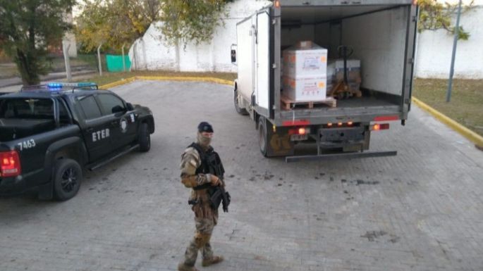 Llegaron 16 mil vacunas de AstraZeneca a Córdoba
