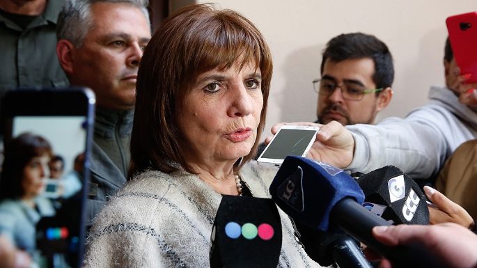 Vacunas: Pfizer desmintió los dichos de Patricia Bullrich contra Ginés González García