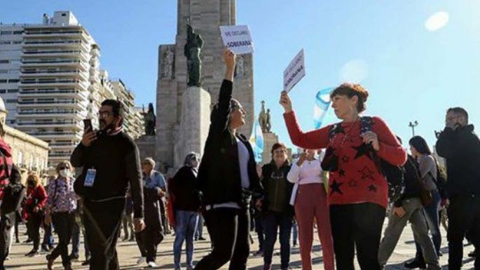 Siguen detenidas tres personas que participaron de manifestaciones "anticuarentena"
