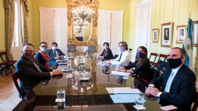 Extienden suspensión de despidos por 30 días